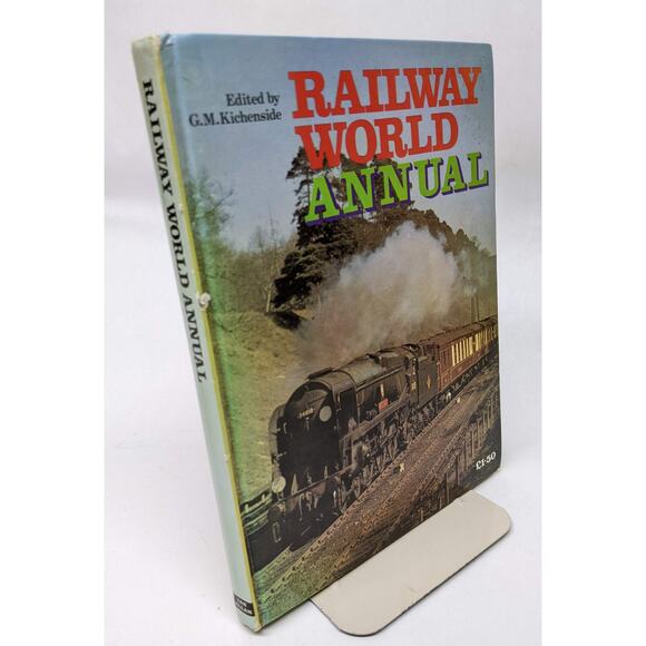 Vintage 1972 Railway World Annual - Railroadiana History Railfan - Picture 2 of 10